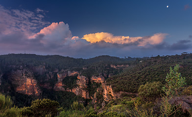 Image showing Views across to Norths Lookout Katoomba