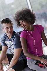 Image showing couple in a gym have break