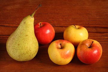 Image showing Apples and pear