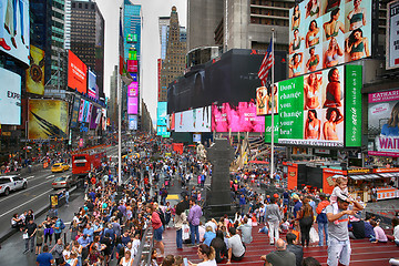 Image showing New York, USA – August 20, 2018: Crowded with many people walk