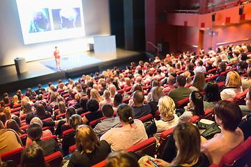 Image showing Speaker giving presentation on scientific business conference.