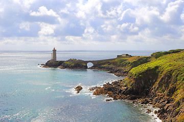 Image showing Phare du Petit Minou vu depuis la côte