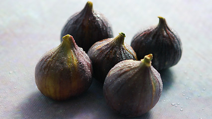 Image showing Figs with water drops 