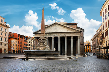 Image showing Pantheon and fountain