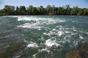 Image showing View of Niagara river from Riverway street in New York State, US