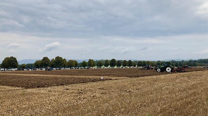 Image showing International contestants plowing their plots during the World Ploughing Competition in Germany 2018