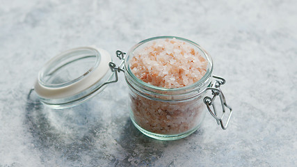 Image showing Glass jar with pink salt