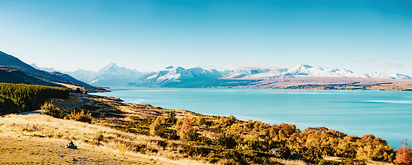 Image showing Road to Mt Cook, the highest mountain in New Zealand. 