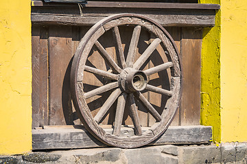 Image showing Wooden wheel from a prairie wagon