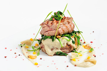 Image showing Veal medallions with spinach