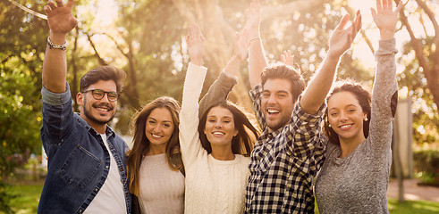 Image showing Friends on the park