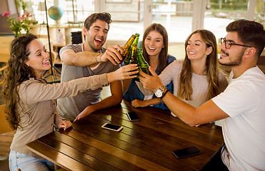 Image showing A toast to friendship 