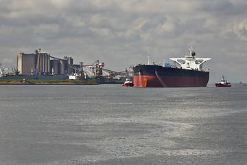 Image showing Oil Tanker in Dock