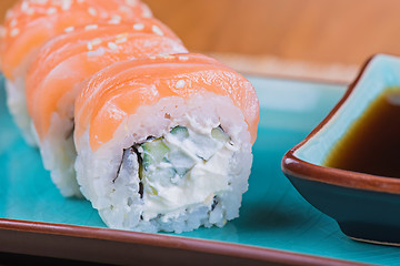 Image showing California maki sushi with salmon