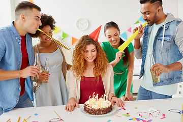 Image showing happy coworkers with cake at office birthday party