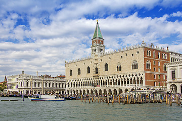 Image showing Views of beautiful buildings, gondolas, bridges and canals in Ve