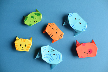 Image showing Paper cats