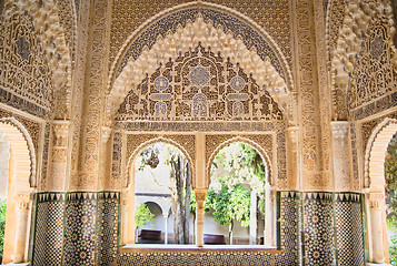 Image showing Moorish architecture in one room of the Nasrid Palaces of the Al