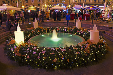 Image showing Advent in Zagreb - Mandusevac fountain on Ban Jelacic square  de