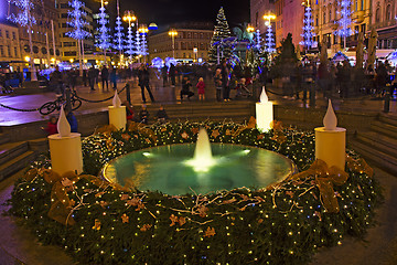 Image showing Advent in Zagreb - Mandusevac fountain on Ban Jelacic square  de