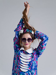 Image showing woman posing in fashionable clothes and sunglasses