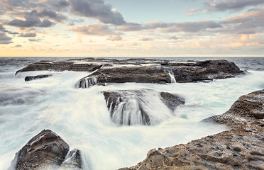 Image showing Potter Point lower rock shelf tidal ocean flows