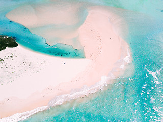 Image showing The vast shifting sand bar and tidal flows