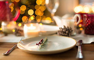 Image showing table served for christmas dinner at home