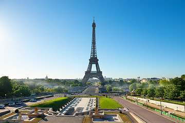 Image showing Tall Eiffel tower