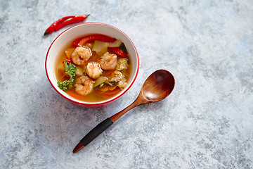 Image showing Traditional Tom Yum spicy Thai soup with shrimp