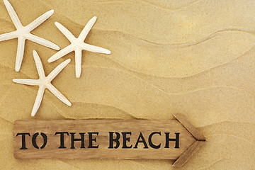 Image showing To the Beach Sign