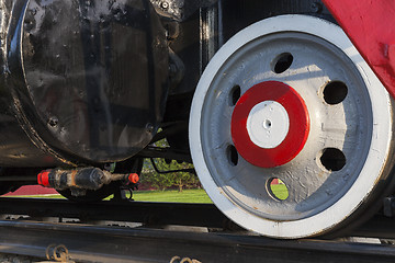 Image showing old steam locomotive close-up