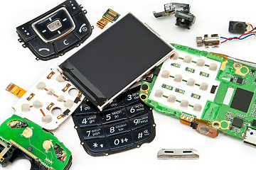 Image showing disassembled phone 