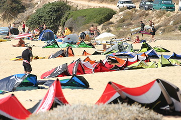 Image showing Preparing to kite on beach