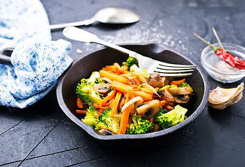 Image showing fried mushrooms with vegetables