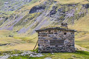 Image showing Stone Hut in Pyrenees