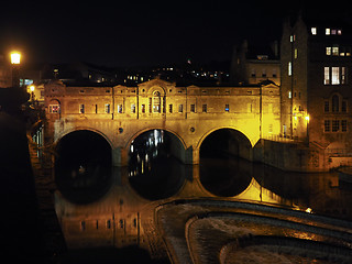 Image showing Pulteney Bridge in Bath