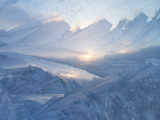 Image showing Beautiful ice pattern and sunlight