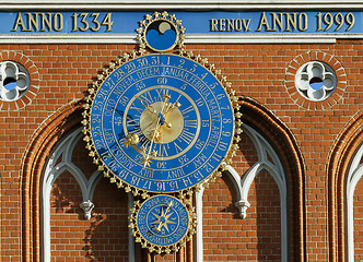 Image showing Astronomical clock on the House of Blackheads, Riga