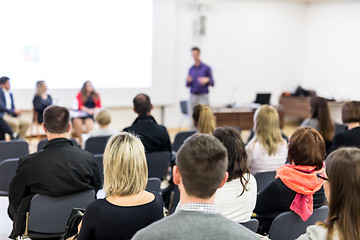 Image showing Audience in lecture hall participating at business conference.