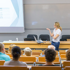 Image showing Instructor teaching first aid cardiopulmonary resuscitation workshop.