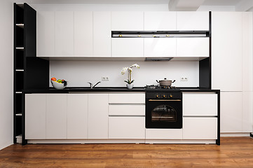 Image showing Modern classic black and white kitchen