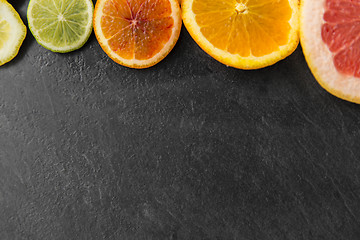 Image showing close up of different citrus fruit slices