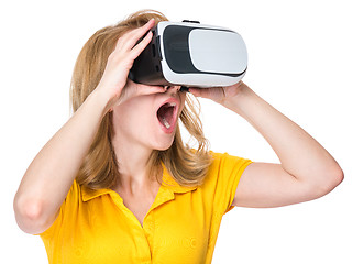 Image showing Woman in virtual reality glasses