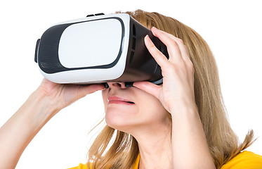 Image showing Woman in virtual reality glasses