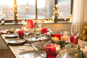 Image showing table served for christmas dinner at home