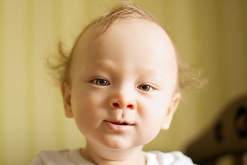 Image showing Little child looking at the camera