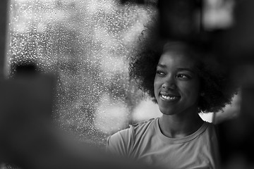 Image showing african american woman using tablet