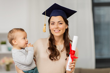 Image showing mother student with baby boy and diploma at home