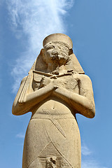 Image showing Carved statue of pharaoh Ramses II situated at Karnak Temple 